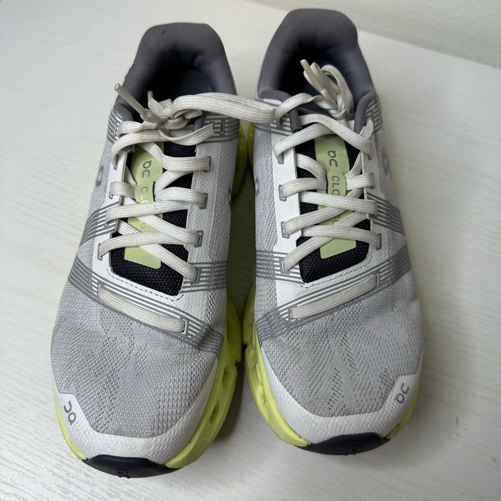 Sold! On Cloudgo Sneaker - Picture 2 of 5